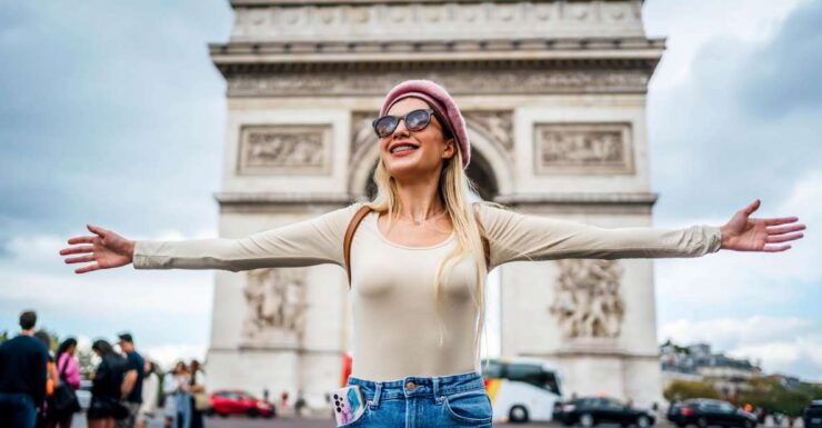 Paris: Photo Shoot at 3 of Paris' Major Attractions - Eiffel Tower: Photographing Paris Most Famous Landmark