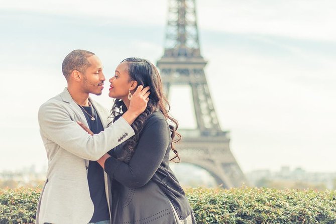 Paris Photo Shoot for Families and Couples - Overview and Services
