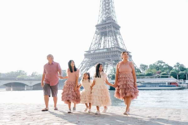 Paris: Photo Shoot With a Private Travel Photographer - Common Questions