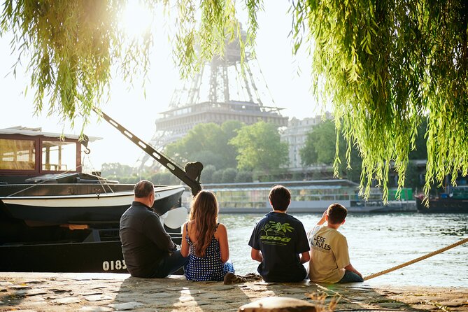 Paris Photo Tour With Professional Local Photographer - Accessibility Information