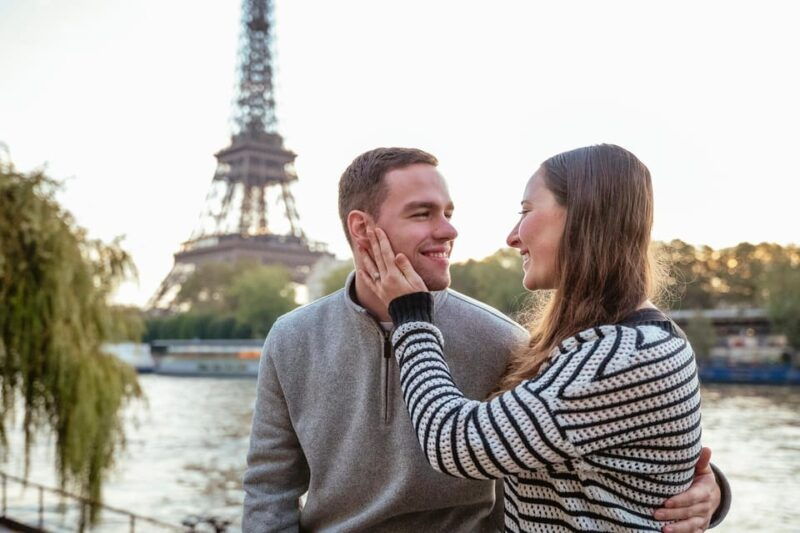 Paris Photographer 1h Near the Eiffel Tower or in Paris - Good To Know