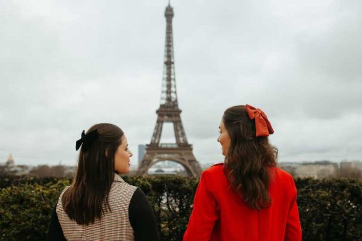Paris: Photoshoot at the Eiffel Tower / Arc De Triomphe - Key Points