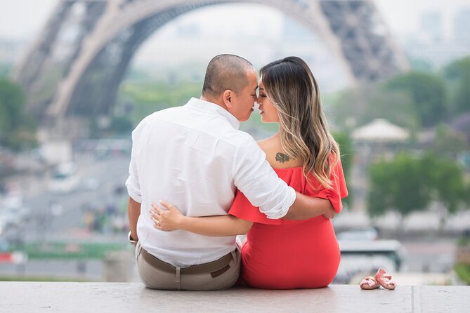 Paris Photoshoot by Professional Photographer With CDG Transfers - Tips for a Successful Paris Photoshoot