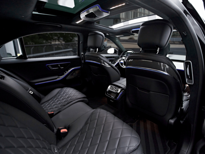 Paris: Premium Private Transfer From/To Charles De Gaulle - Key Features