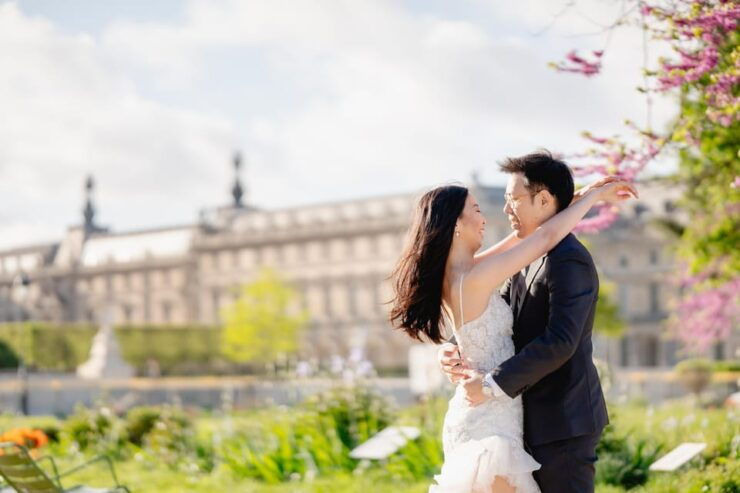 Paris: Premium Professional Photo Shoot - Experience and Iconic Locations