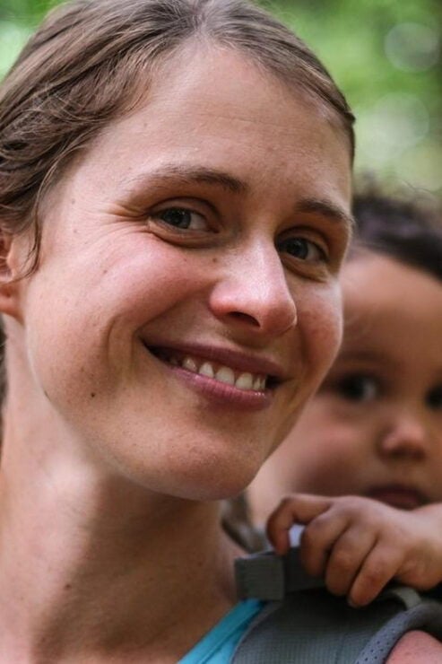 Paris: Premium Professional Photoshoot in Iconic Locations - Pricing and Reservation Details