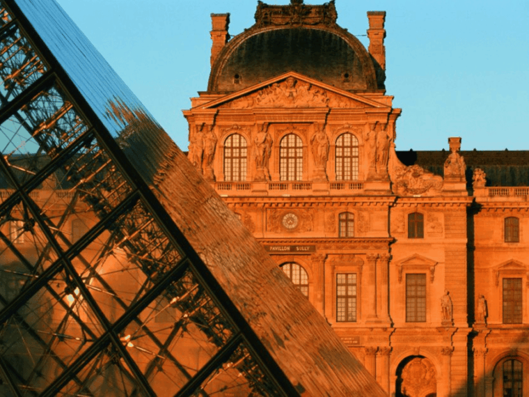 Paris: Priority Access Louvre With Host -Direct to Mona Lisa - Skipping the Lines: Priority Access to the Louvre