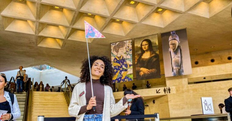 Paris: Priority Access Louvre With Host -Direct to Mona Lisa - The Mona Lisa: Leonardo Da Vincis Masterpiece