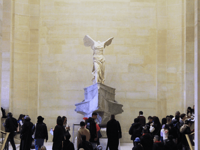 Paris: Priority Access Louvre With Host -Direct to Mona Lisa - Frequently Asked Questions
