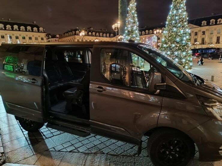 Paris: Private Airport Transfer Service - Driver Languages and Experience