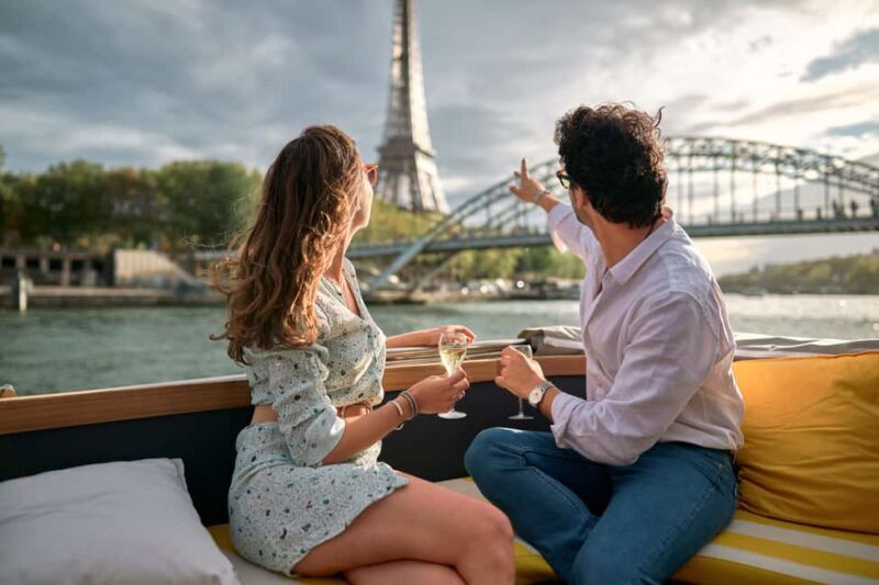 Paris: Private Boat Cruise on the Seine & optional Champagne - Practical Details and Considerations