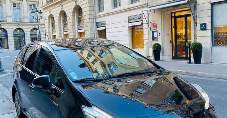 Paris: Private Brazilian Transfer Airport Arrival - Inclusions