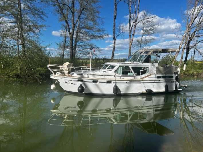 Paris: Private Cruise on the Seine - Key Points