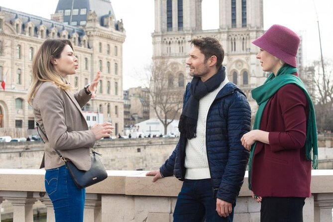 Paris Private Custom Tour With a Local Guide, Hidden Gems & Highlights - Meeting and Pickup