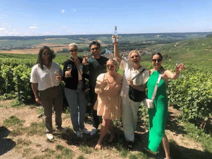 Paris: Private Day Trip to Champagne With 8 Tastings & Lunch - Customer Experiences and Ratings