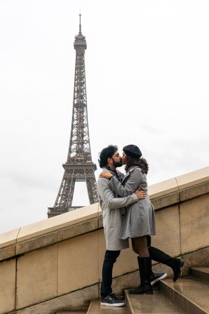 Paris: Private Eiffel Tower Couples Photo Shoot - Activity Details