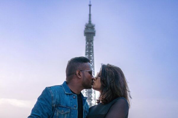 Paris: Private Eiffel Tower Express Photoshoot - Customer Reviews