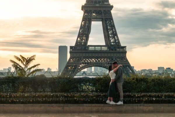 Paris: Private Eiffel Tower Express Photoshoot - The Sum Up