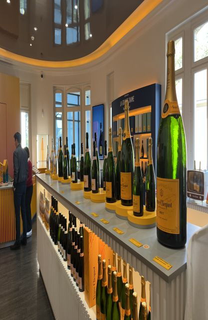 Paris: Private Epernay Trip With Champagne Vineyard Tastings - Highlights of the Tour