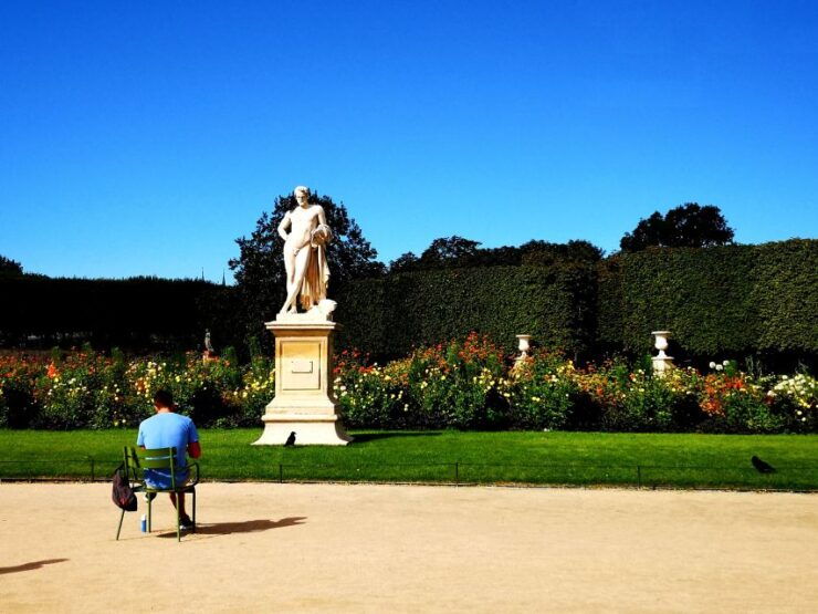 Paris: Private Family Tour and Seine River Cruise - Highlights of the Tour