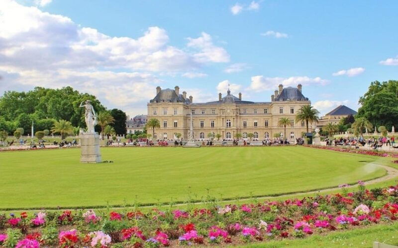Paris: Private Full or Half-Day Sightseeing Tour With Local - Tour Options: Half-Day vs. Full-Day
