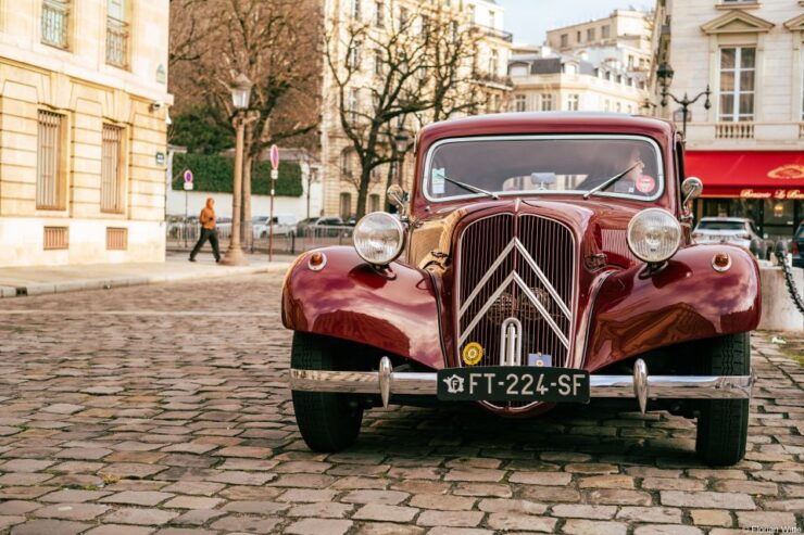 Paris: Private Guided City Tour in a Traction Avant or DS 21 - Booking Details and Flexibility