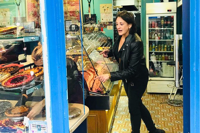 Paris Private Guided Montmartre Walking Tour - Cancellation Policy