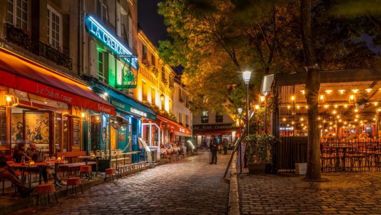 Paris: Private Guided Tour of the Charming Montmartre - Key Attractions in Montmartre