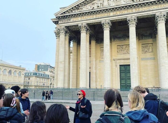 Paris: Private Half-Day Walking Tour With a Local Guide - Important Information for Travelers
