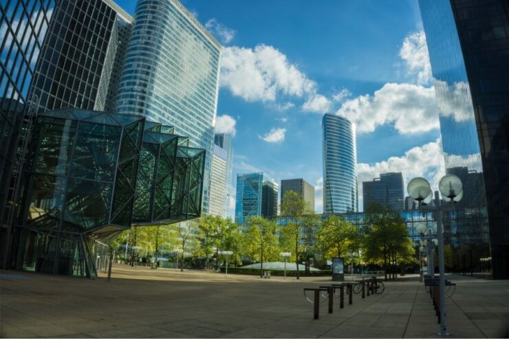 Paris: Private La Défense Walking Tour - Activity Details