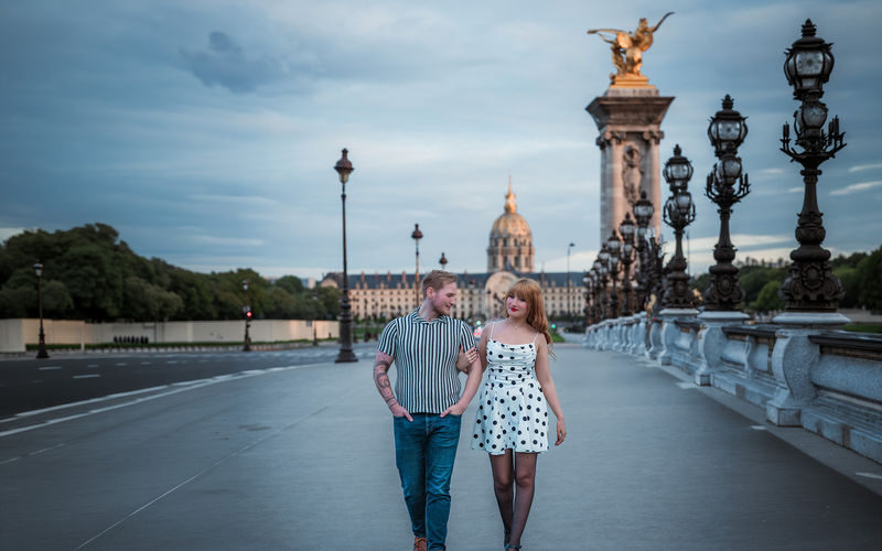 Paris Private Photoshoot Experience - Posing help that makes the camera feel less awkward