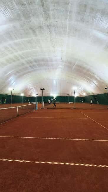 Paris: Private Tennis Session on Clay Courts with Transfer - The Facilities and Equipment