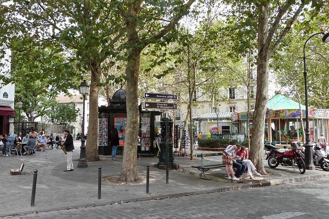 Paris Private Tour by an Art Historian: In the Footsteps of the Impressionists - Bohemian Montmartre: Paris Artistic Neighborhood
