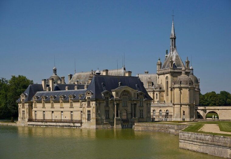 Paris: Private Tour of Domaine De Chantilly Ticket&Transfer - Logistics and Important Information