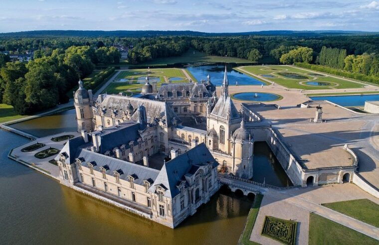 Paris: Private Tour of Domaine De Chantilly Ticket&Transfer - Customer Experiences and Feedback