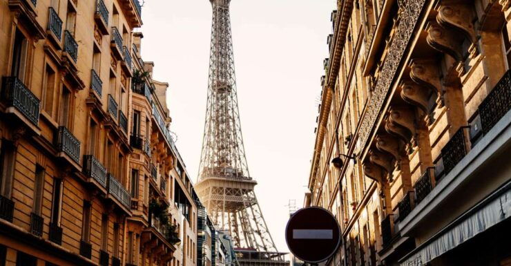 Paris: Private Tour With Locals – Highlights & Hidden Gems - Booking Details