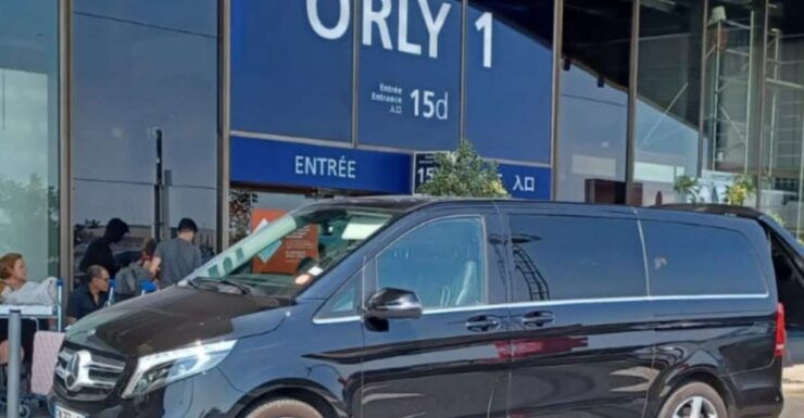 Paris: Private Transfer From and to Airports - 1-Hour Duration of the Activity