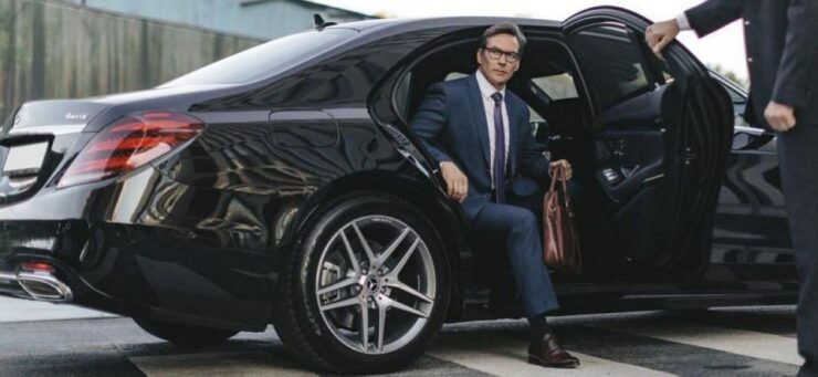 Paris: Private Transfer to or From Disneyland - Good To Know