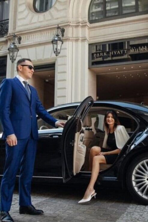 Paris: Private Transfer to or From Palace of Versailles - Service Inclusions