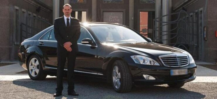 Paris: Private Transfer to Pontoise Cormeilles Airport - Booking Information