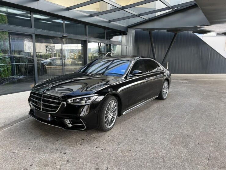 Paris: Private Transportation to Historic Monuments - Booking Details