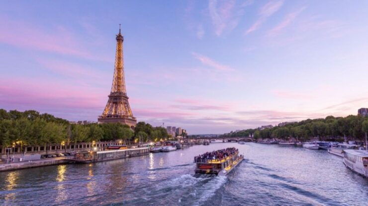 Paris: Private Walking City Tour & Optional River Cruise - Tour Highlights