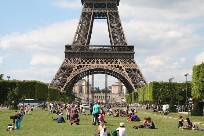 Paris Private Walking Tour with a Local Guide - Good To Know