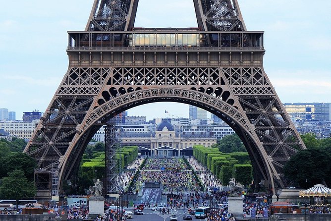 Paris Private Walking Tour With A Professional Guide - Tour Highlights