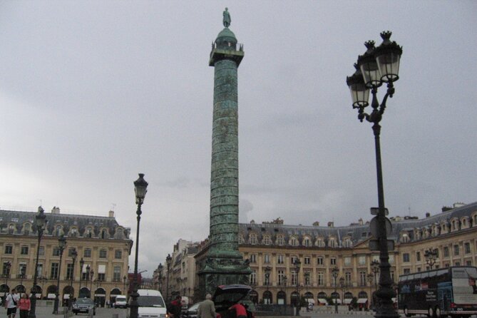 Paris Private Walking Tour With A Professional Guide - Expert Guide