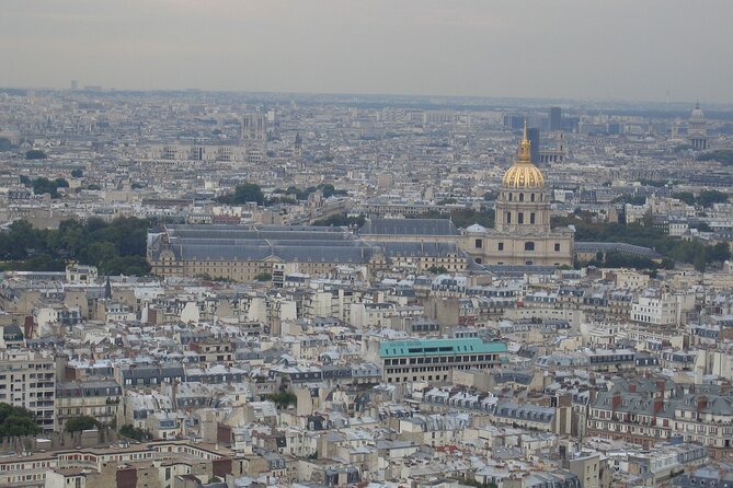 Paris Private Walking Tour With A Professional Guide - Tour Inclusions
