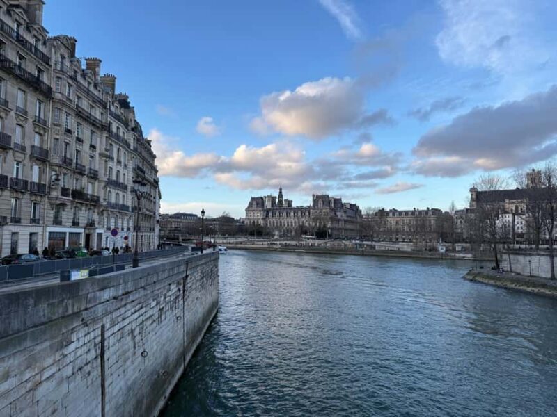 Paris: Private Walking Tour with Notre Dame Medal - An In-Depth Look at the Tour Itinerary