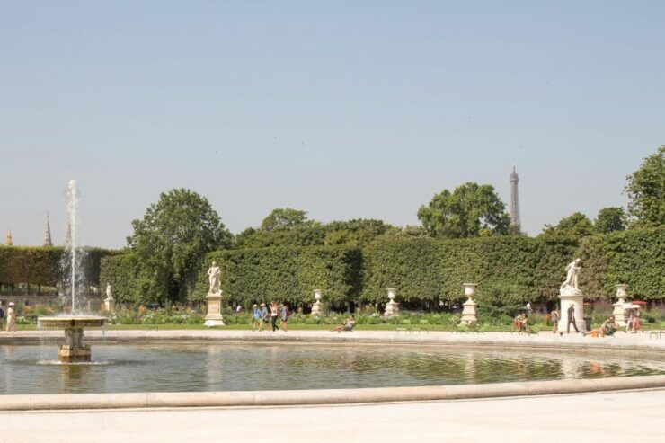 Paris Right Bank: A Self-Guided Audio Tour - Tour Details