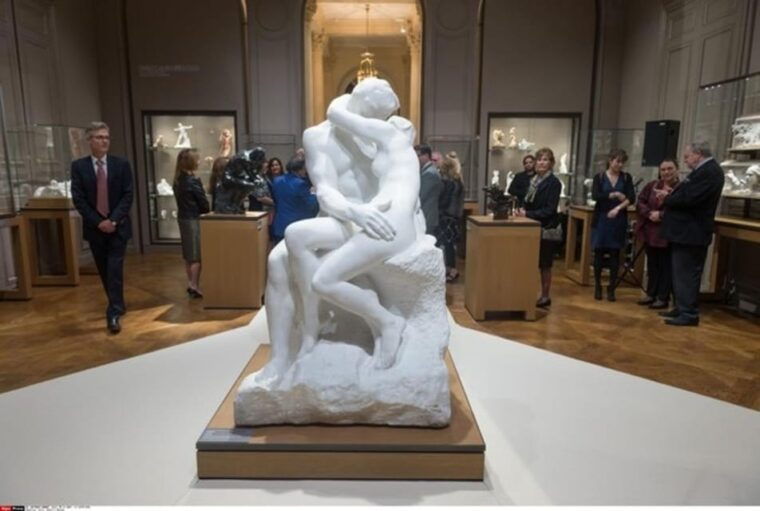 Paris: Rodin Museum Private Guided Tour With Reserved Entry - Recommended Attire and Accessibility