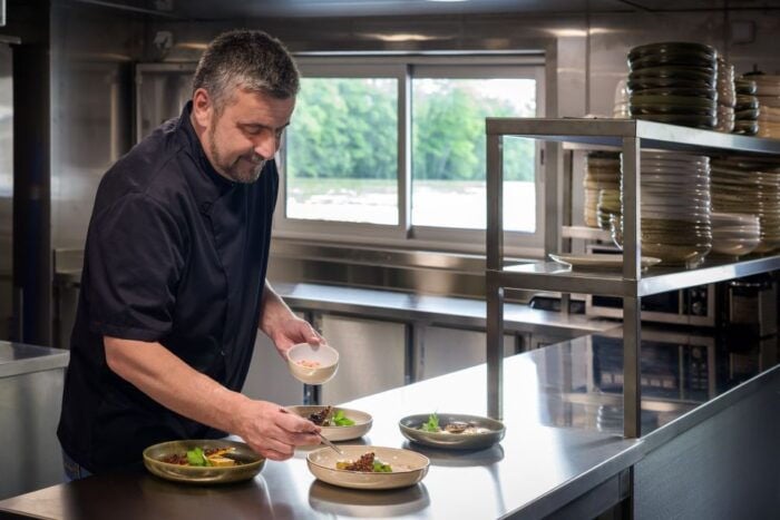 Paris: Romantic Cruise With 3-Course Dinner on Seine River - Customer Reviews and Ratings